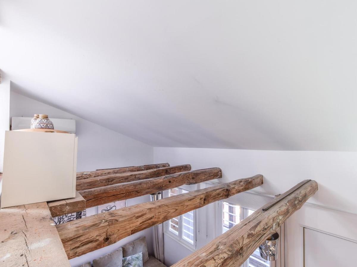 Apartamento Con Doble Altura En Lavapies Alquiler Temporal *