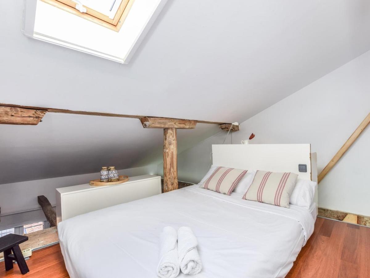 Apartamento Con Doble Altura En Lavapies Alquiler Temporal Madrid